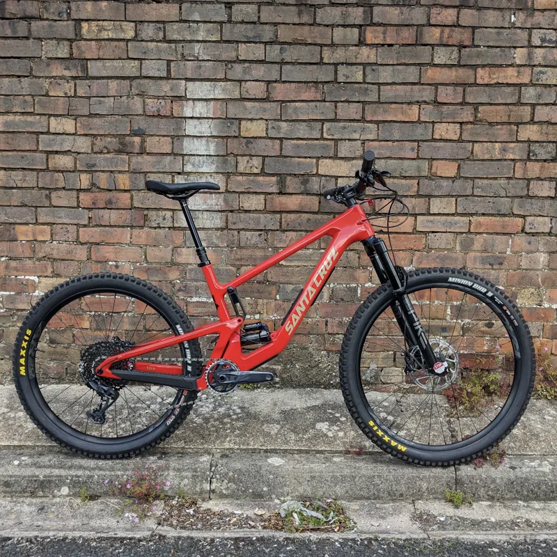 Santa Cruz 5010 C S Spec Large Red EX DISPLAY