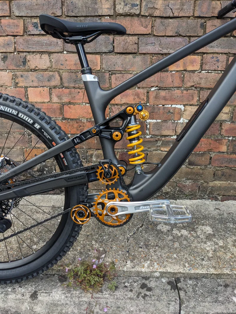 Hope HB916 Bike - Carbon - H3 - X01 - EX DISPLAY-2