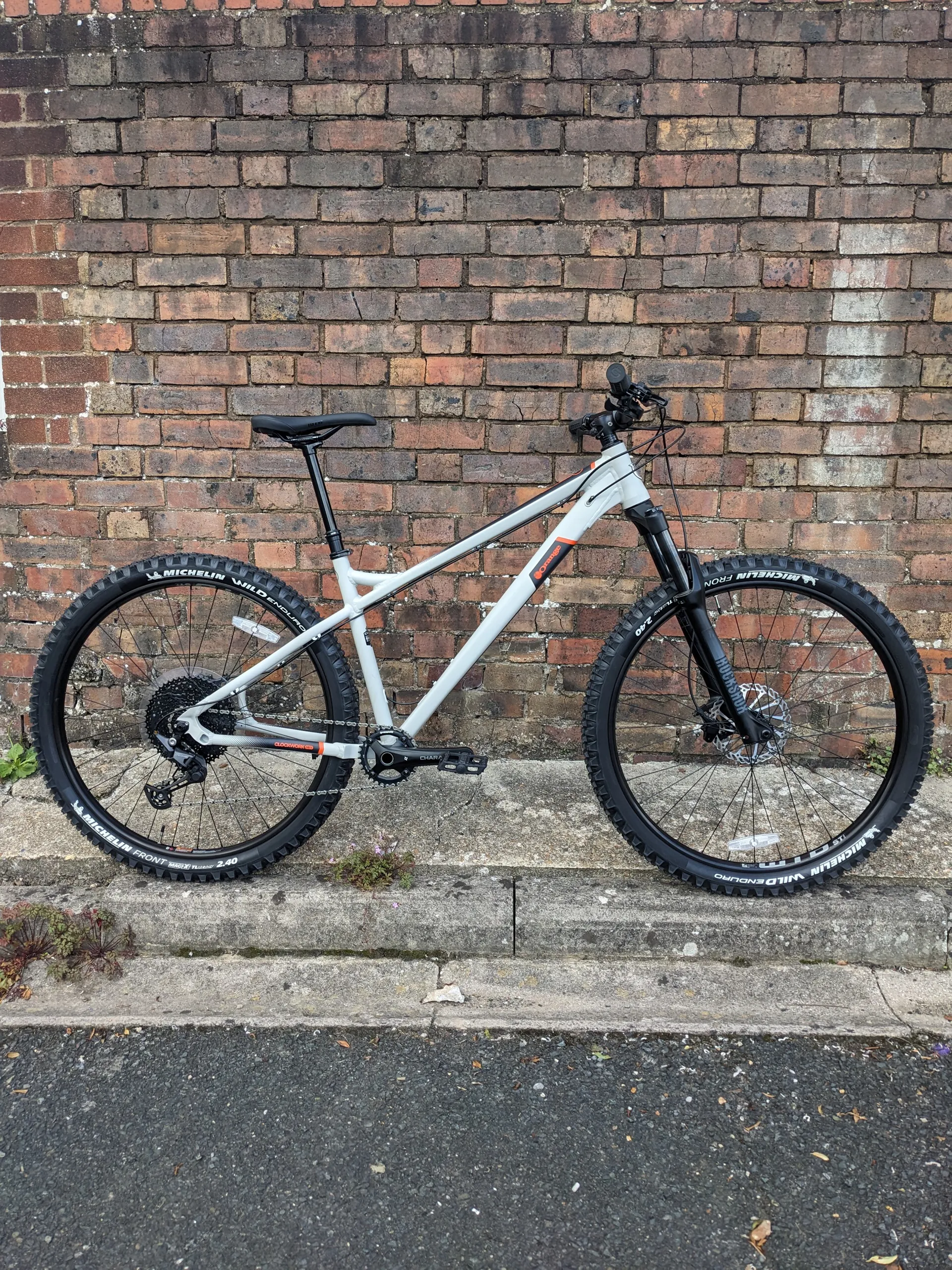 Orange Clockwork Evo 29 Comp Large Ex Display